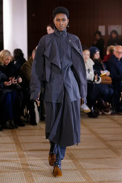 Look 7